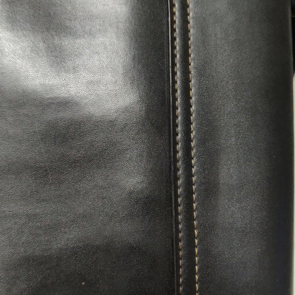 Black Baguette - Picture 4 of 12